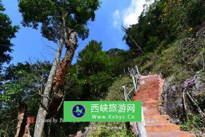 曲阳虎山风景区