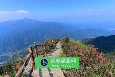 雅安东拉山大峡谷