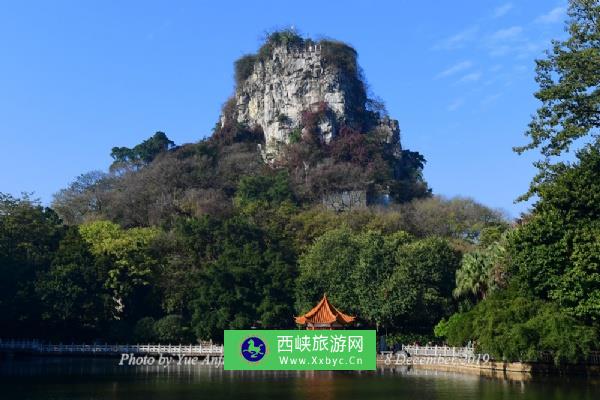 立鱼峰风景区