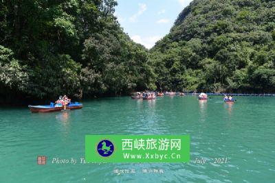 大溪峡激流闯滩漂流景区