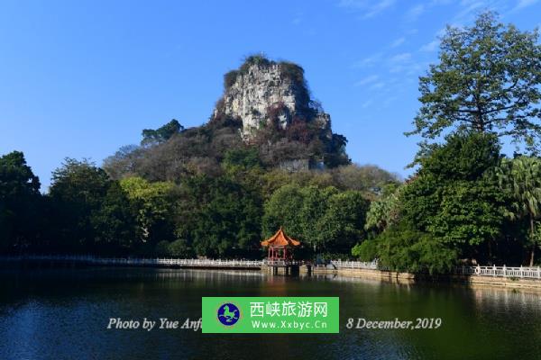 立鱼峰风景区